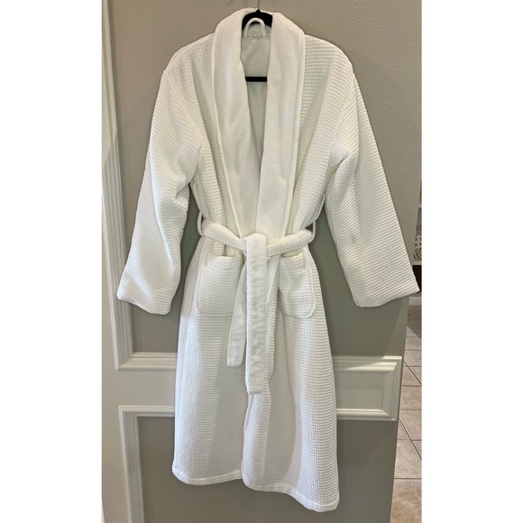 Pottery Barn Other - Pottery Barn Waffle Weave Resort Robe Cozy Luxurious Plush White SZ L
